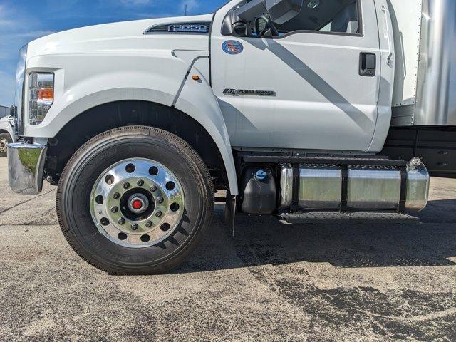 2024 FORD F-650