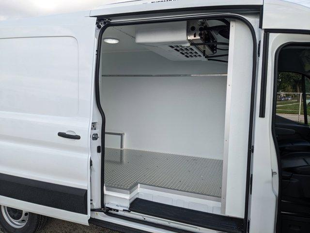 2023 Ford TRANSIT 250